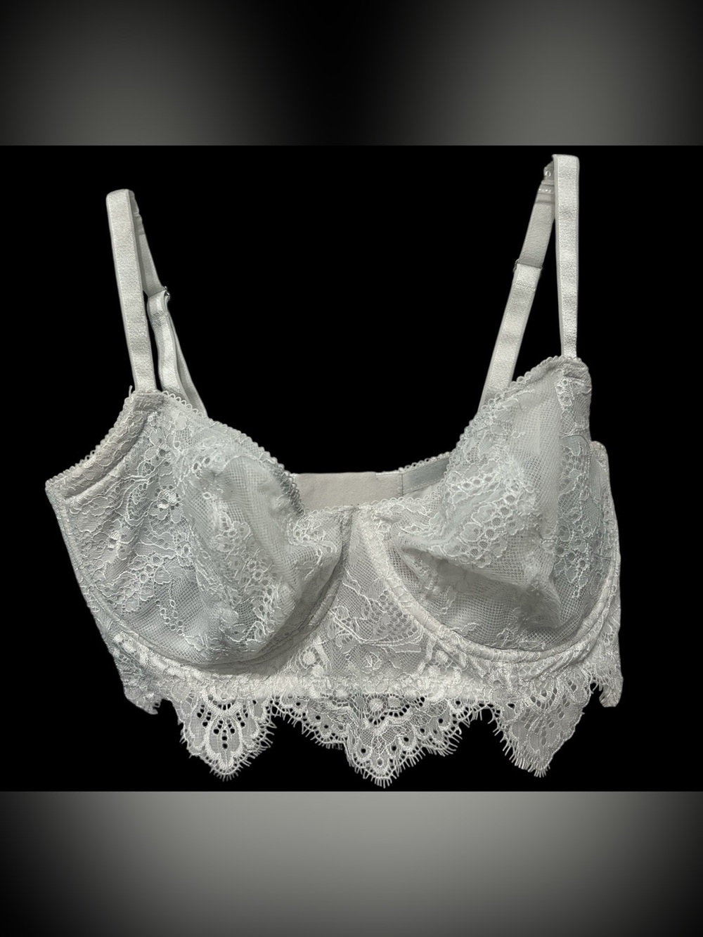 Victoria's Secret Bra 34DDD Light Gray Lace Push Up Dream Angels